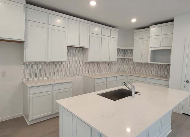 Property at 27322 Sweetwater Bay Dr, Katy, TX 77493, 3 beds, 2.5 baths