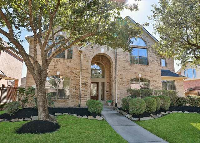 Property at 15106 Aragon Green Dr, Cypress, TX 77433, 5 beds, 4 baths