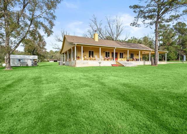Property at 705 Old Highway 35 S, Livingston, TX 77351, 3 beds, 2 baths