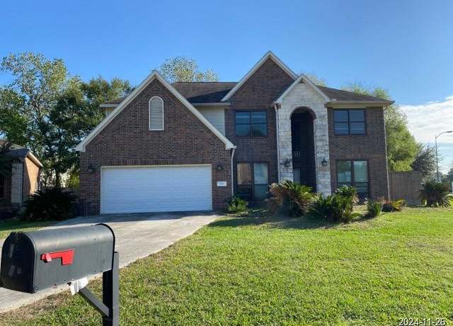 Property at 2102 Short Path Ct, Spring, TX 77373, 4 beds, 3.5 baths