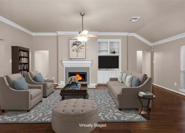 Property at 2215 Bay Haven Way, League City, TX 77573, 4 beds, 2 baths