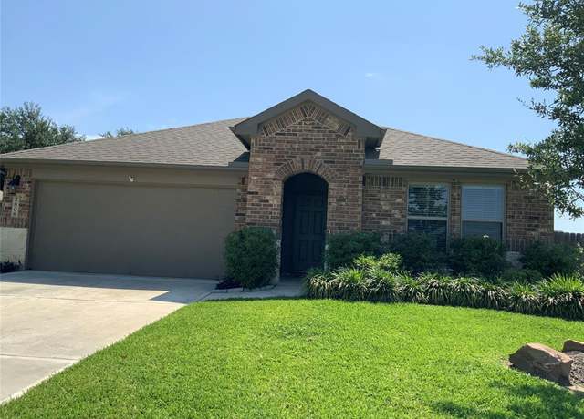 Property at 2806 Specklebelly Dr, Baytown, TX 77521, 4 beds, 3 baths