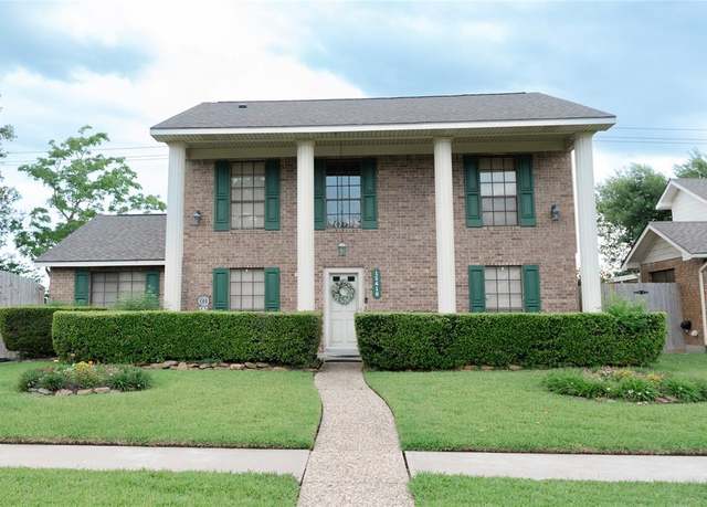 Property at 15418 Tadworth Dr, Houston, TX 77062, 4 beds, 2.5 baths