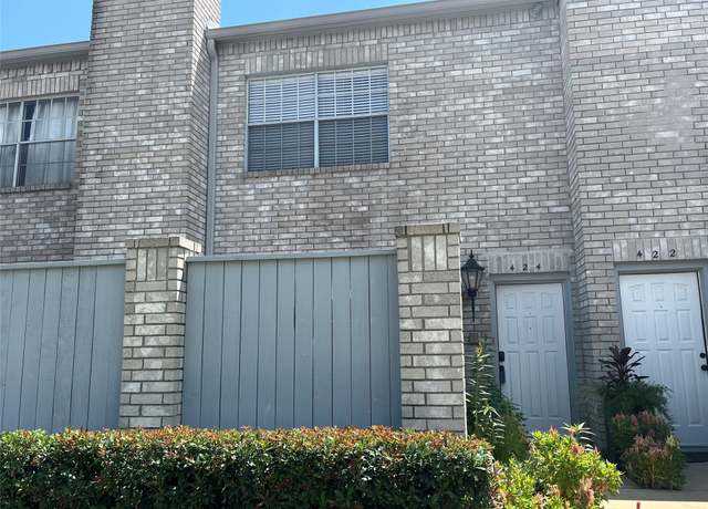 Property at 424 Wilcrest Dr #424, Houston, TX 77042, 2 beds, 2.5 baths