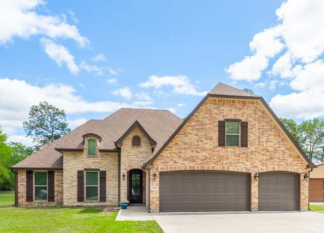 Property at 232 Hickory St, Village Mills, TX 77663, 4 beds, 3 baths
