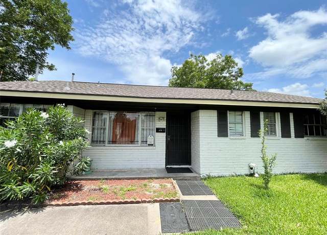 Property at 4118 Ebbtide Dr, Houston, TX 77045, 3 beds, 1.5 baths