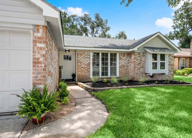 Property at 11258 Rousseau Dr, Houston, TX 77065, 3 beds, 2 baths