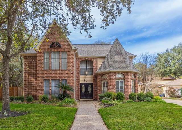 Property at 7803 Villa Palms Dr, Houston, TX 77095, 4 beds, 2.5 baths