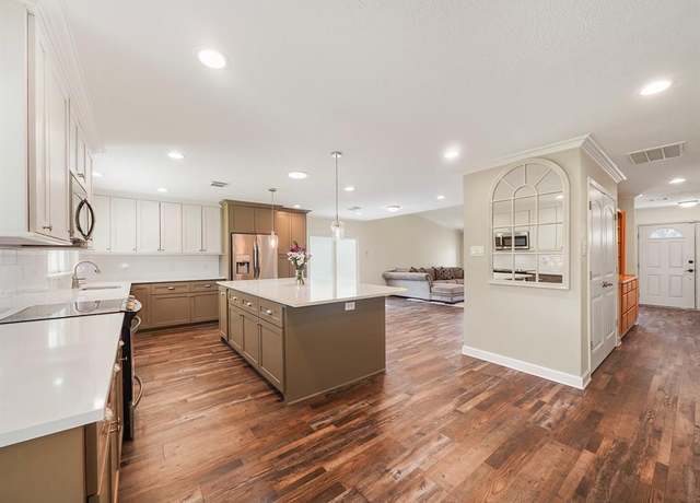 Property at 5402 Girnigoe Dr, Houston, TX 77084, 3 beds, 2 baths