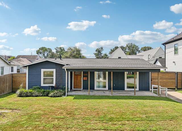 Property at 822 Avenue Of Oaks St, Houston, TX 77009, 3 beds, 2 baths