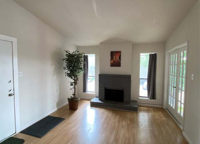 Property at 9000 Bissonnet St #706, Houston, TX 77074, 2 beds, 1 bath
