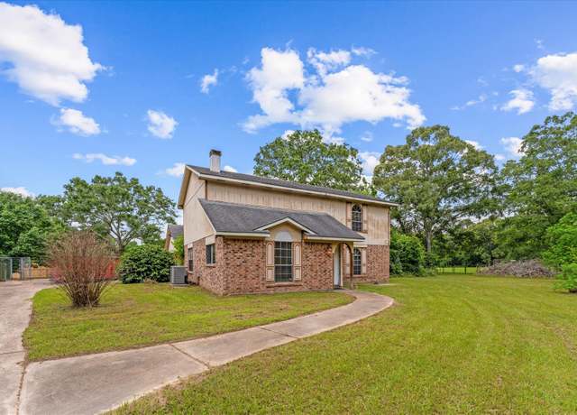 Property at 31663 Bohlssen Rd, New Caney, TX 77357, 3 beds, 2.5 baths