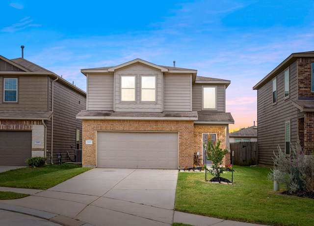 Property at 4411 Champions Landing Dr, Houston, TX 77069, 4 beds, 2.5 baths