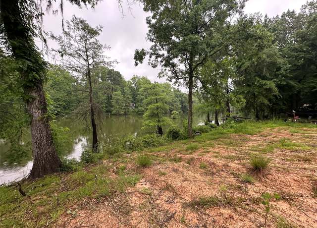 Property at 454 Lakeview Dr, Cleveland, TX 77327