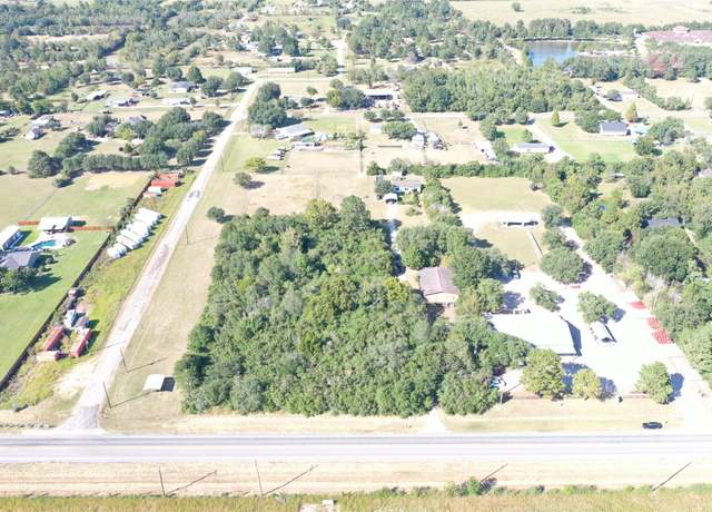 Property at 28510 Fm 2920 Rd, Waller, TX 77484