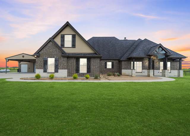 Property at 12427 Westview Cir, Needville, TX 77461, 3 beds, 2.5 baths