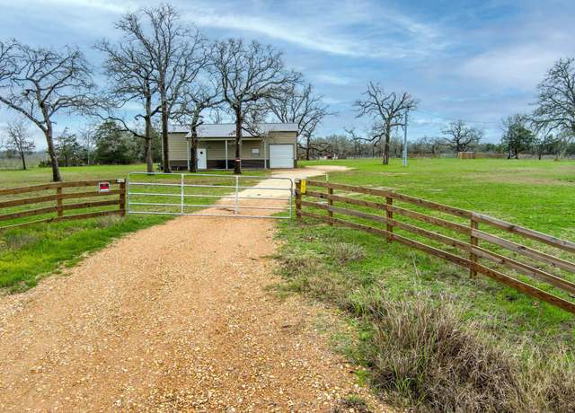 Property at 3747 Sparta Field Rd, Waelder, TX 78959, 2 beds, 1 bath