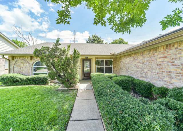 Property at 15806 Pfeiffer Dr, Houston, TX 77082, 4 beds, 2 baths