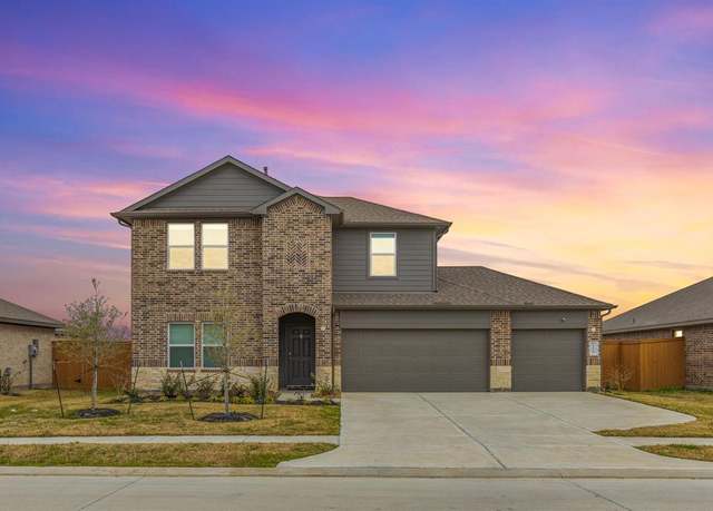 Property at 519 San Marcos Trl, Dayton, TX 77535, 5 beds, 3 baths