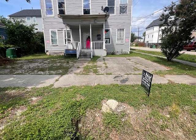 Property at 1517 Gentry St #5, Houston, TX 77009, 4 beds, 1 bath