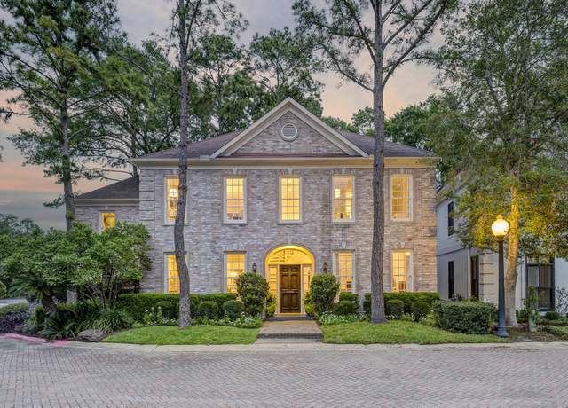 Property at 30 Hudson Cir, Houston, TX 77024, 4 beds, 4.5 baths