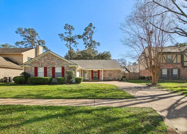 Property at 11231 Golden Ray Dr, Cypress, TX 77429, 4 beds, 2 baths