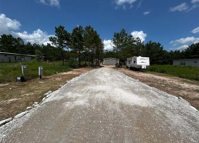 Property at 582 Road 5605, Cleveland, TX 77327, 4 beds, 2 baths