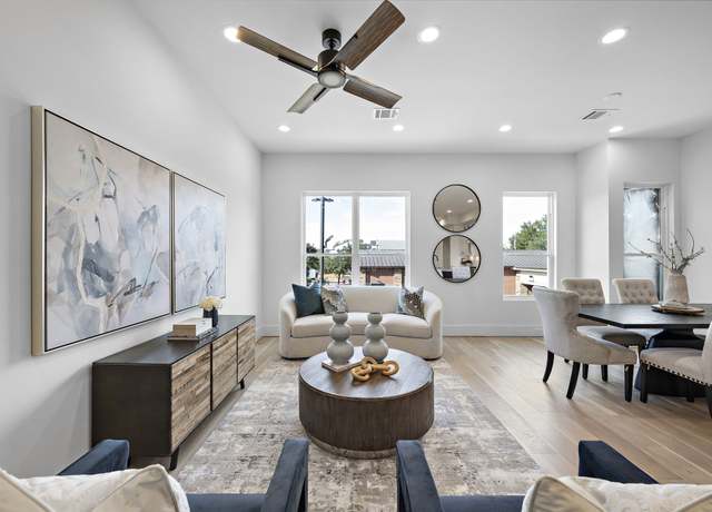 Property at 730 W 17th St, Houston, TX 77008, 4 beds, 3.5 baths