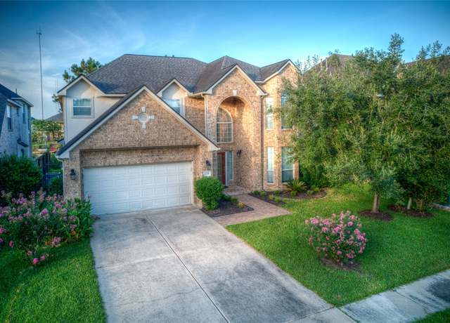 Property at 2239 Alassio Isle Ct, Missouri City, TX 77459, 6 beds, 3.5 baths