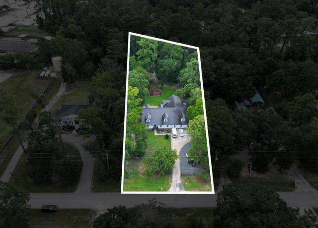Property at 29818 E Hawthorne Dr, Spring, TX 77386, 5 beds, 3.5 baths