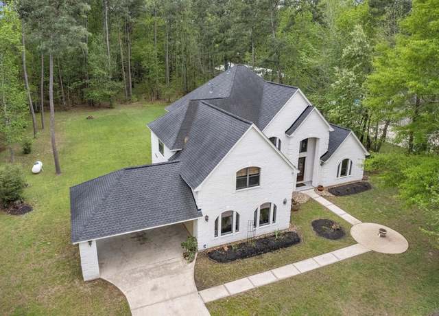 Property at 610 Commons Lakeview Dr, Huffman, TX 77336, 4 beds, 3.5 baths