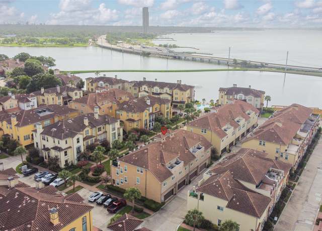 Property at 22 Tassia Ln, Pasadena, TX 77058, 4 beds, 3.5 baths