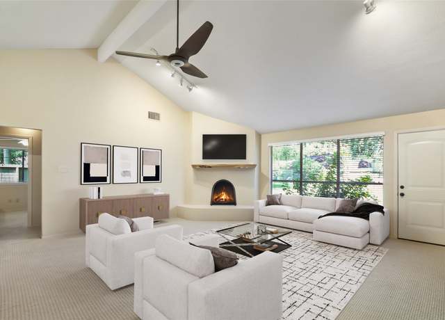 Property at 2814 Hickory Limb Ct, League City, TX 77573, 4 beds, 2 baths