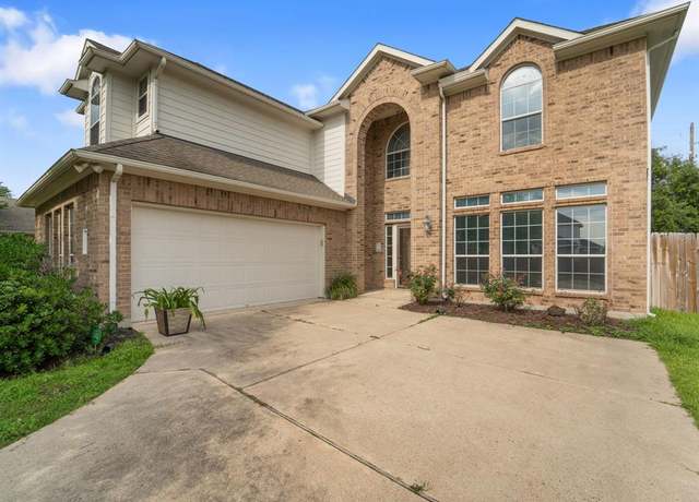 Property at 2101 Plum Falls Ln, Pearland, TX 77581, 4 beds, 3.5 baths