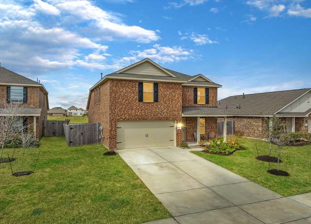 Property at 512 Maple Bnd, La Marque, TX 77568, 4 beds, 2.5 baths