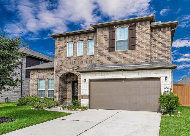 Property at 8619 Flamingo Bay Ln Ln, Cypress, TX 77433, 5 beds, 3.5 baths
