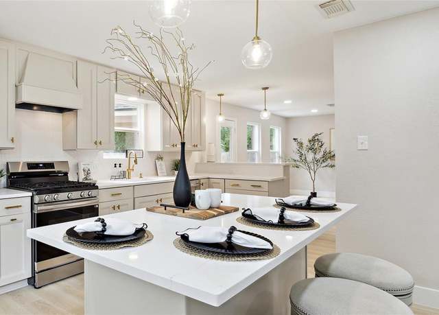 Property at 7811 Ashwell Ct, Spring, TX 77389, 4 beds, 2.5 baths