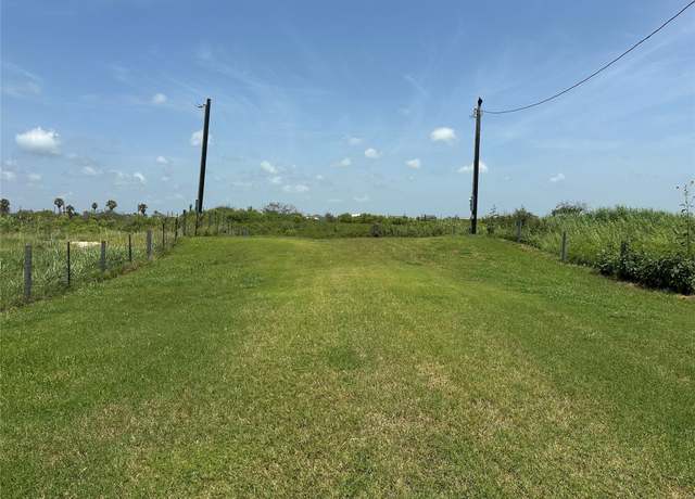 Property at 675 County Road 205, Sargent, TX 77414
