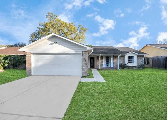 Property at 15030 Royal Shadows Dr, Houston, TX 77082, 3 beds, 2 baths