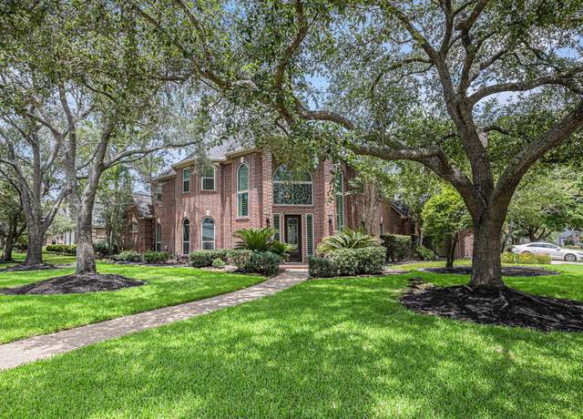 Property at 13602 Springmint Dr, Cypress, TX 77429, 4 beds, 3.5 baths