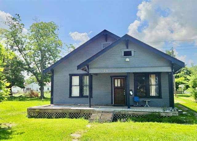 Property at 3137 18th St, Port Arthur, TX 77642, 3 beds, 1 bath