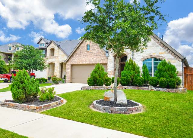 Property at 4515 Primrose Valley Ln, Fulshear, TX 77441, 4 beds, 3 baths