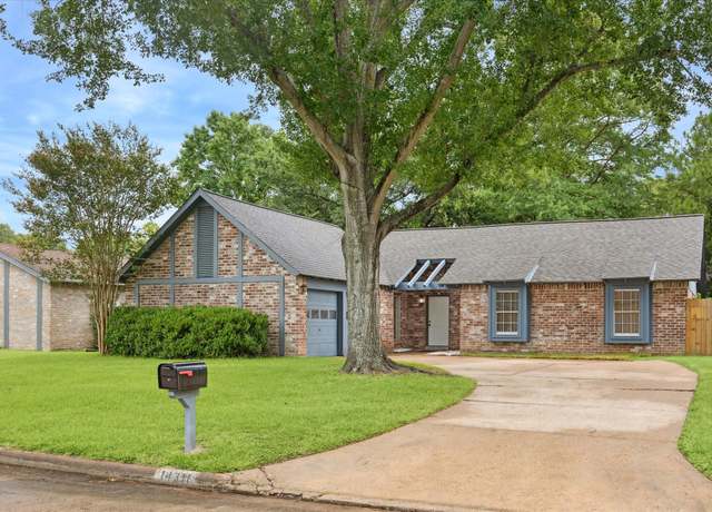 Property at 14311 Overbrook Ln, Houston, TX 77077, 3 beds, 2 baths