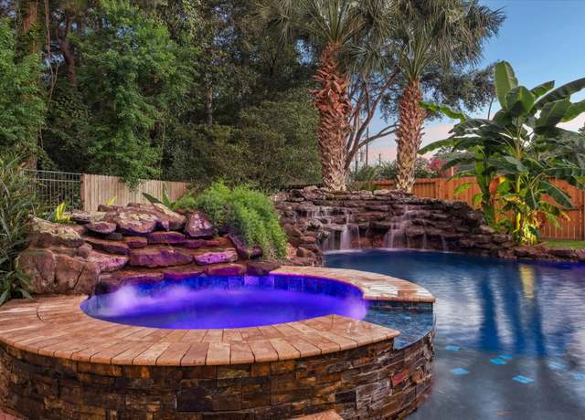 Property at 13306 Lakewood Meadow Dr, Cypress, TX 77429, 4 beds, 2.5 baths