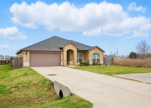 Property at 407 Road 5138, Cleveland, TX 77327, 4 beds, 2 baths