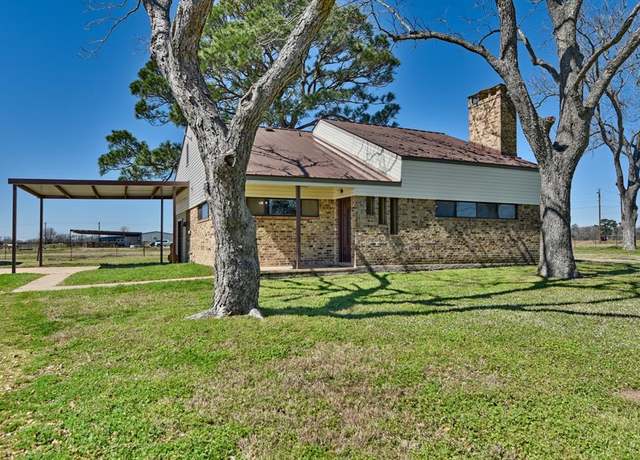 Property at 1633 S Tesch Rd, Bellville, TX 77418, 3 beds, 2 baths