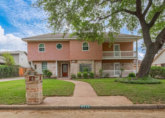 Property at 8210 Bo Jack Dr, Houston, TX 77040, 5 beds, 4.5 baths