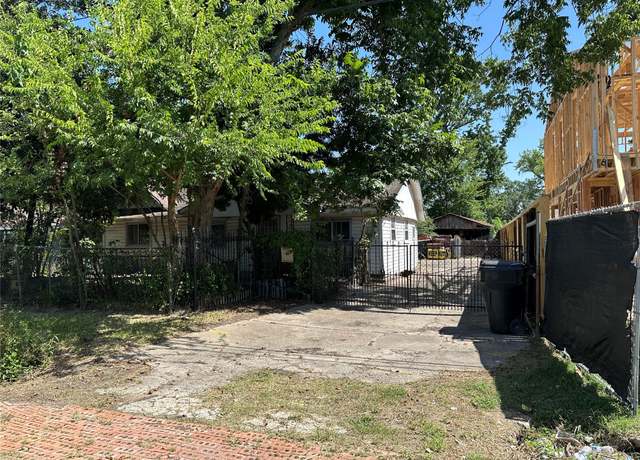 Property at 7214 Weyburn St, Houston, TX 77028