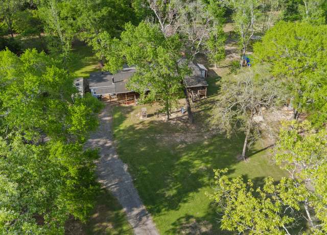 Property at 232 N Oak Hill Dr, Huffman, TX 77336, 4 beds, 3 baths