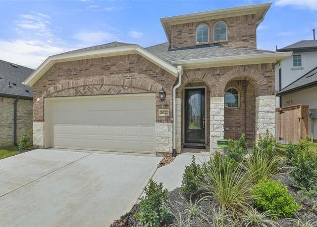 Property at 2022 Woodgate Ln, Tomball, TX 77375, 4 beds, 3 baths